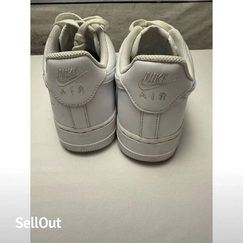 Nike Air Force 1 '07 Low Men's White Sneakers Size 8.5 Casual